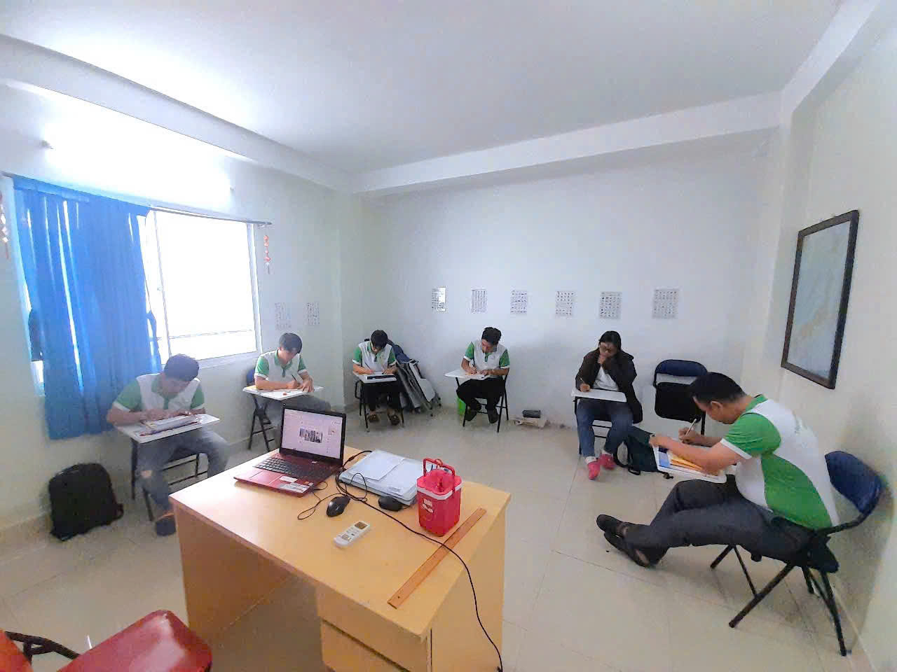 TRUNG TÂM NGOẠI NGỮ MINH Á